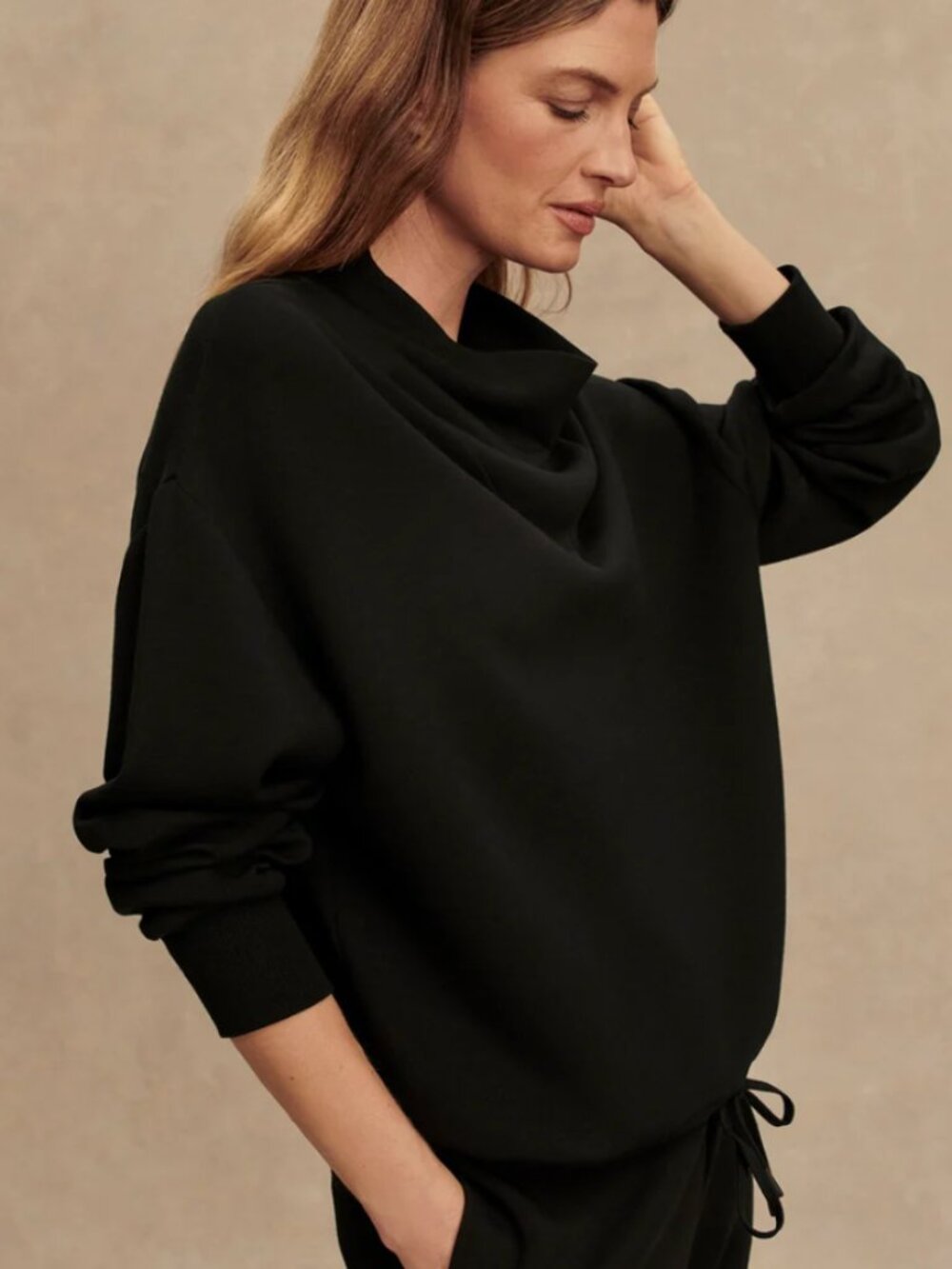 Varley Betsy Sweat in Black